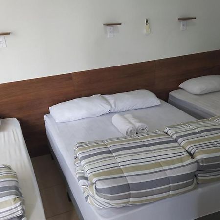Pousada Quarto Familiar Com Ar,Frigobar,Wi Fi, Garagem Aparecida  Eksteriør billede